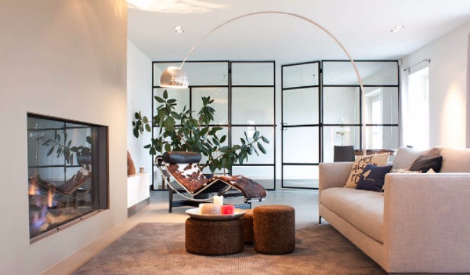 10 Stunning Mid-Century Floor Lamps for Your Summer Design